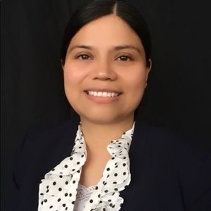 Meet your Posher, Reyna